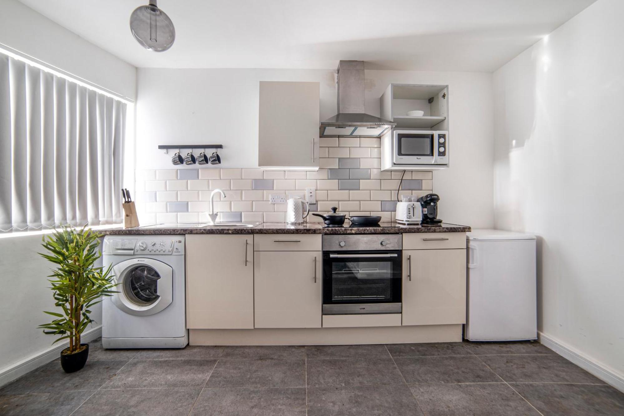 Apartment - - Sleeps 6 - 97ws Leicester